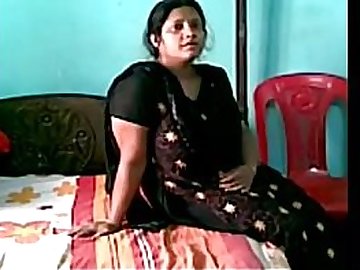 VID-20170724-PV0001-Delhi Okhla (ID) Hindi 38 yrs old married hot and sexy housewife aunty (Black chudidhar) fucked by her 47 yrs old married husband sex porn video